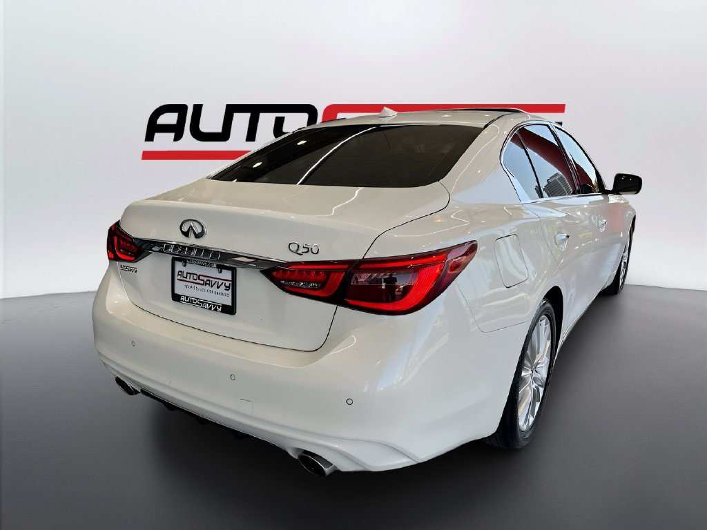 2024 Infiniti Q50 photo 7 of 32