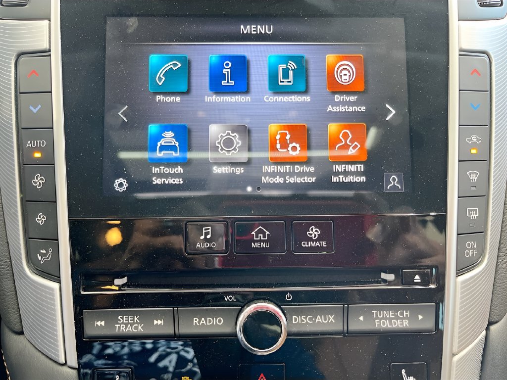 2024 Infiniti Q50 photo 14 of 32