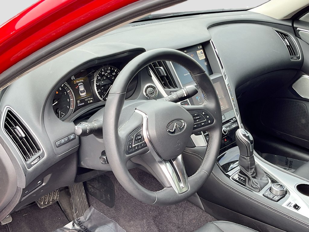 2023 Infiniti Q50 photo 9 of 33