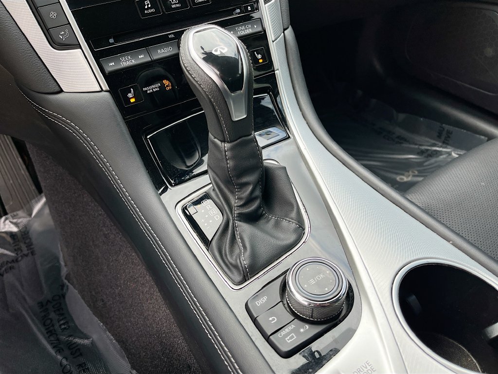 2023 Infiniti Q50 photo 16 of 33
