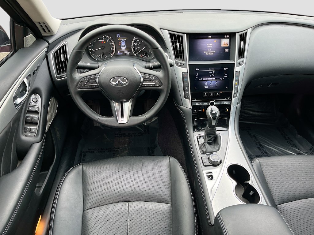 2023 Infiniti Q50 photo 23 of 33