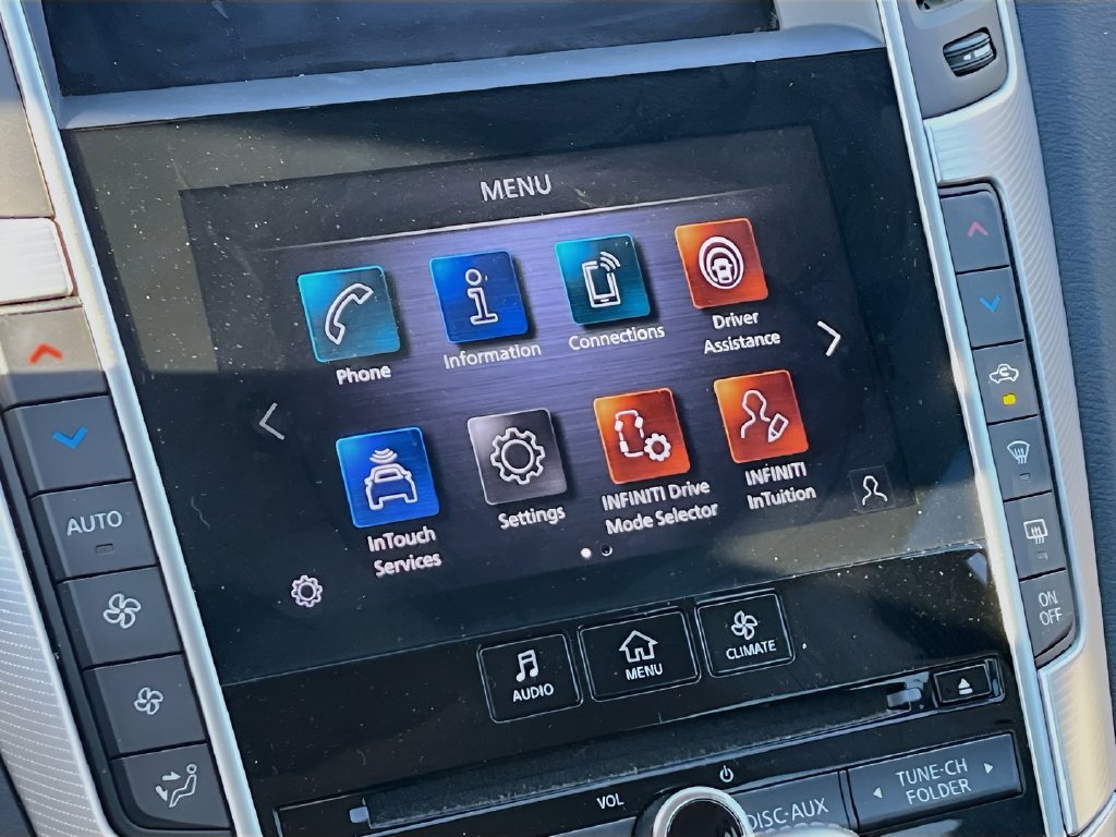 2024 Infiniti Q50 photo 14 of 33