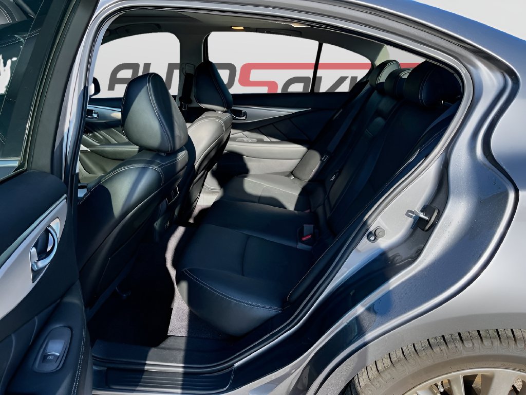 2024 Infiniti Q50 photo 25 of 33