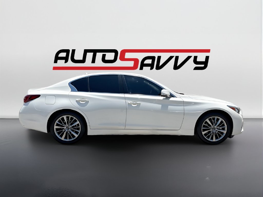 2023 Infiniti Q50 photo 8 of 33