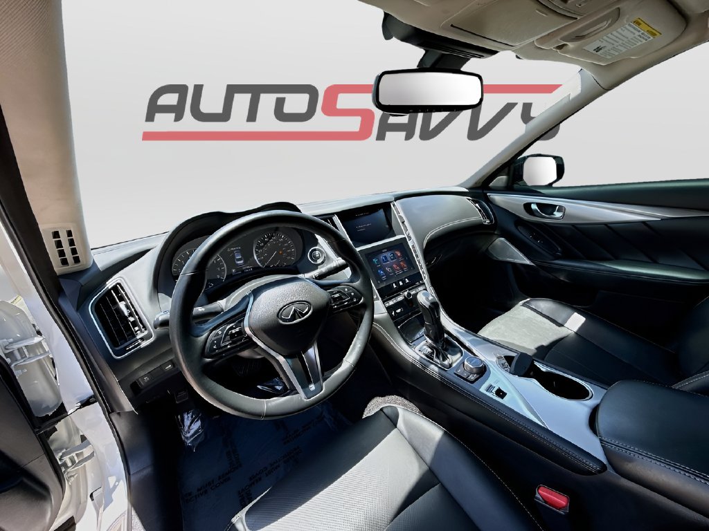 2023 Infiniti Q50 photo 9 of 33
