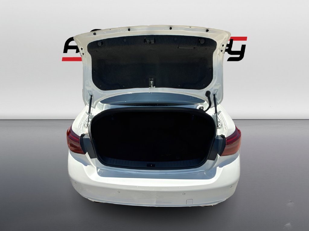 2023 Infiniti Q50 photo 27 of 33
