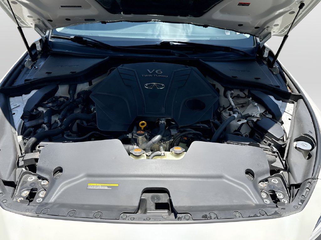 2023 Infiniti Q50 photo 31 of 33