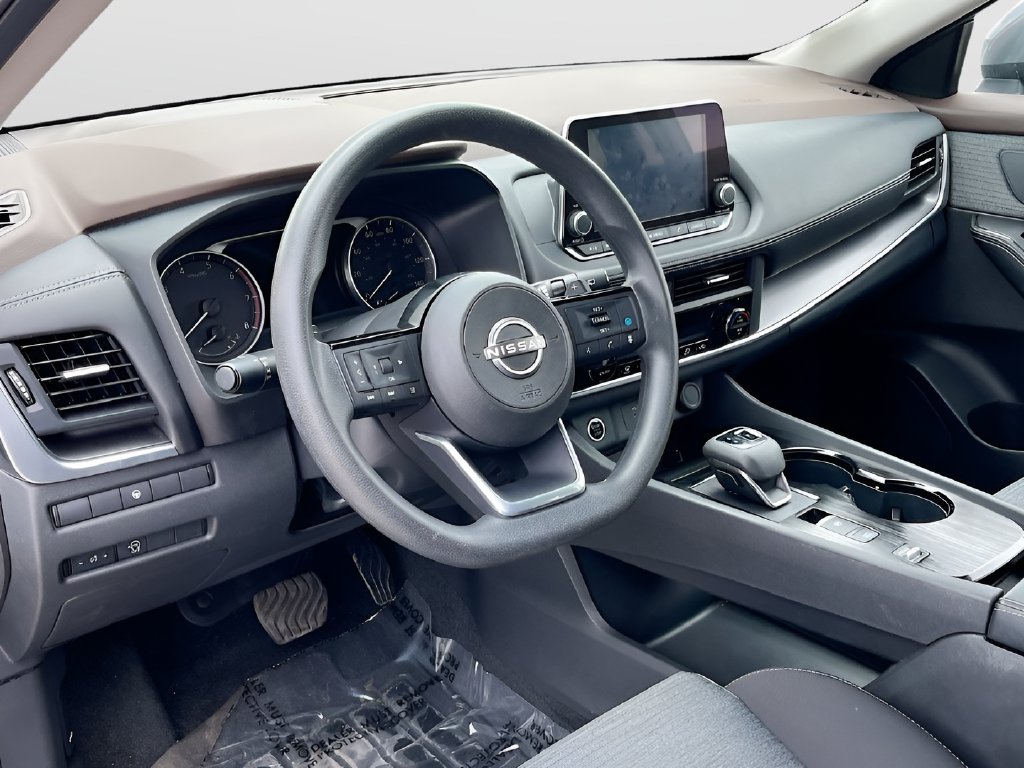 2023 Nissan Rogue photo 9 of 31