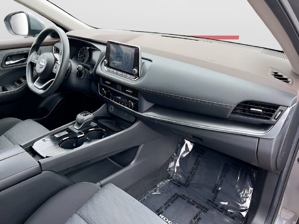 2023 Nissan Rogue photo 28 of 31
