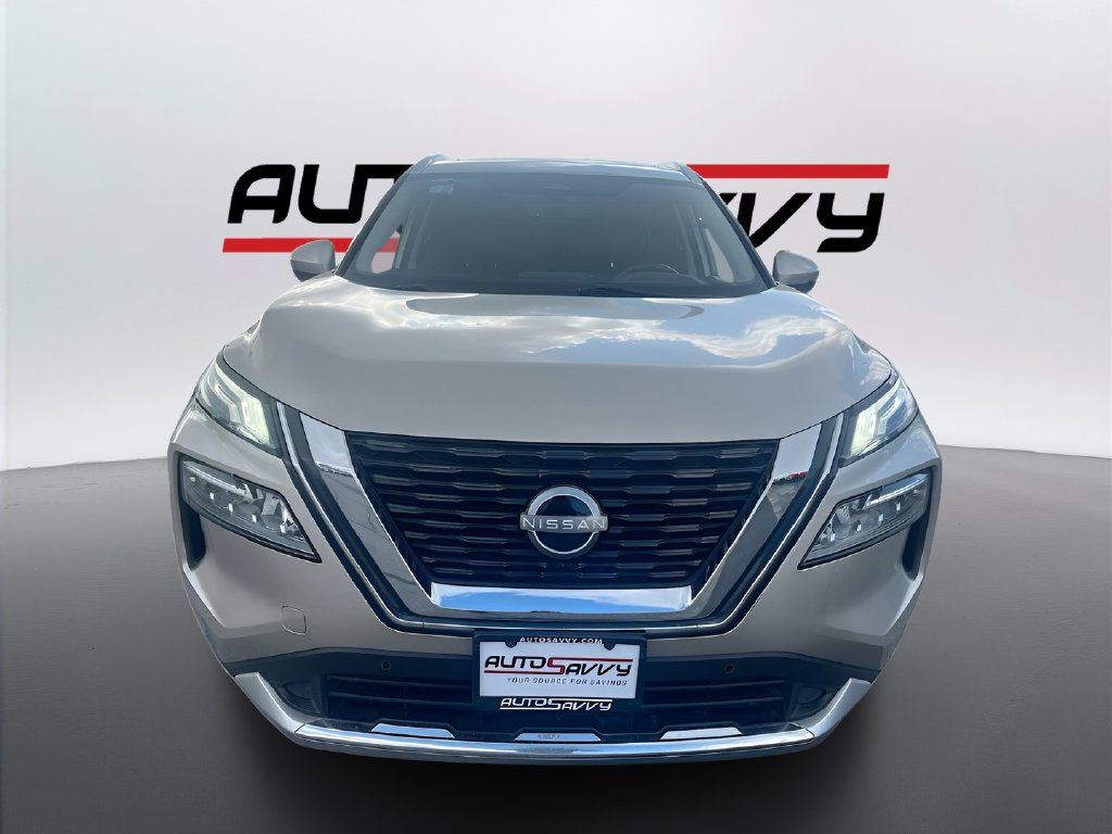 2023 Nissan Rogue photo 2 of 33