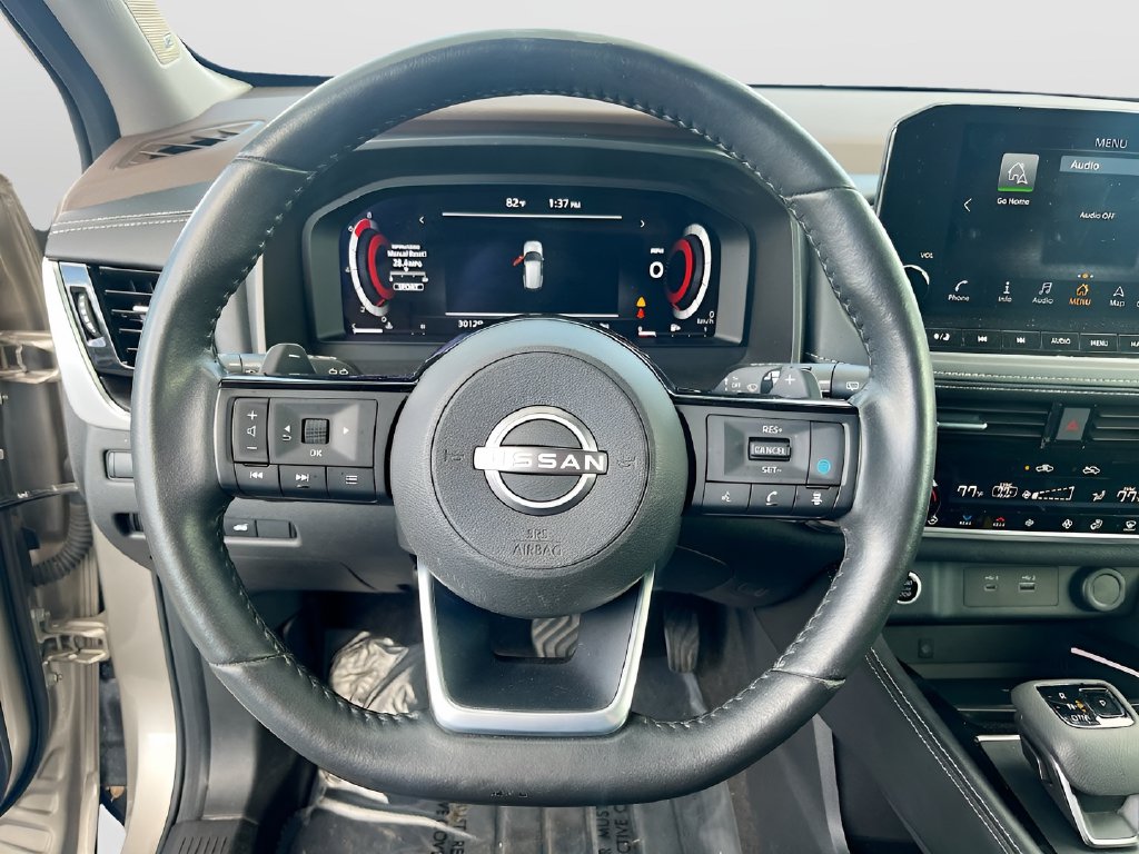 2023 Nissan Rogue photo 11 of 33