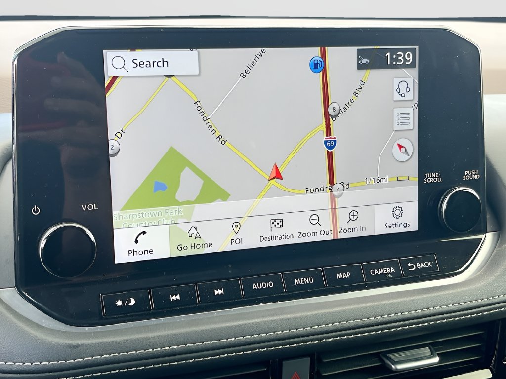 2023 Nissan Rogue photo 13 of 33