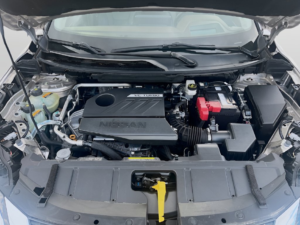 2023 Nissan Rogue photo 31 of 33