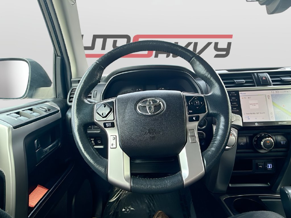 2024 Toyota 4Runner photo 11 of 33