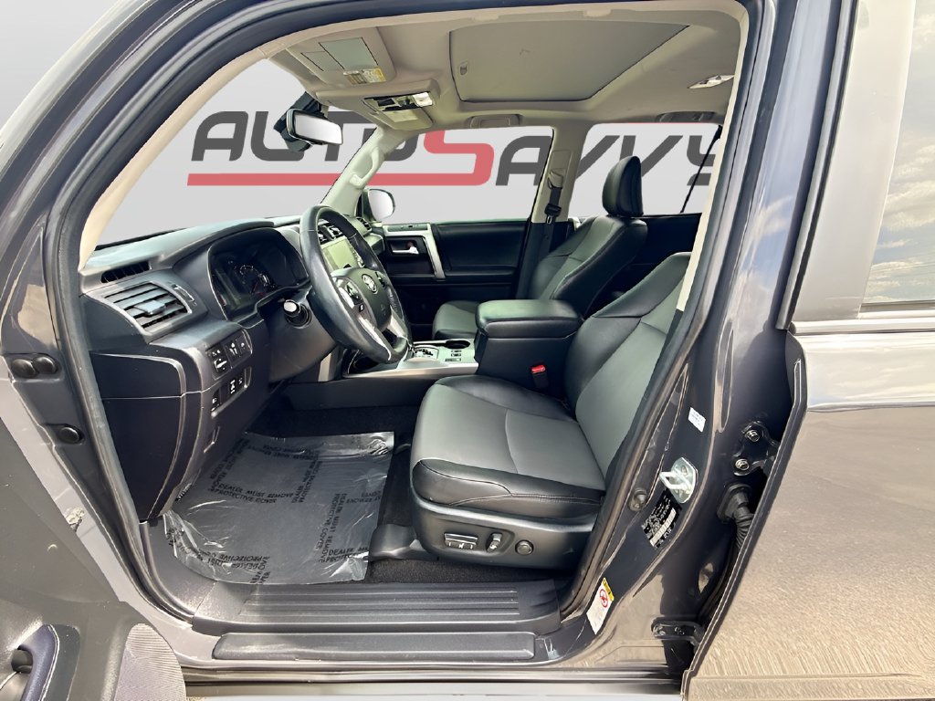 2024 Toyota 4Runner photo 21 of 33