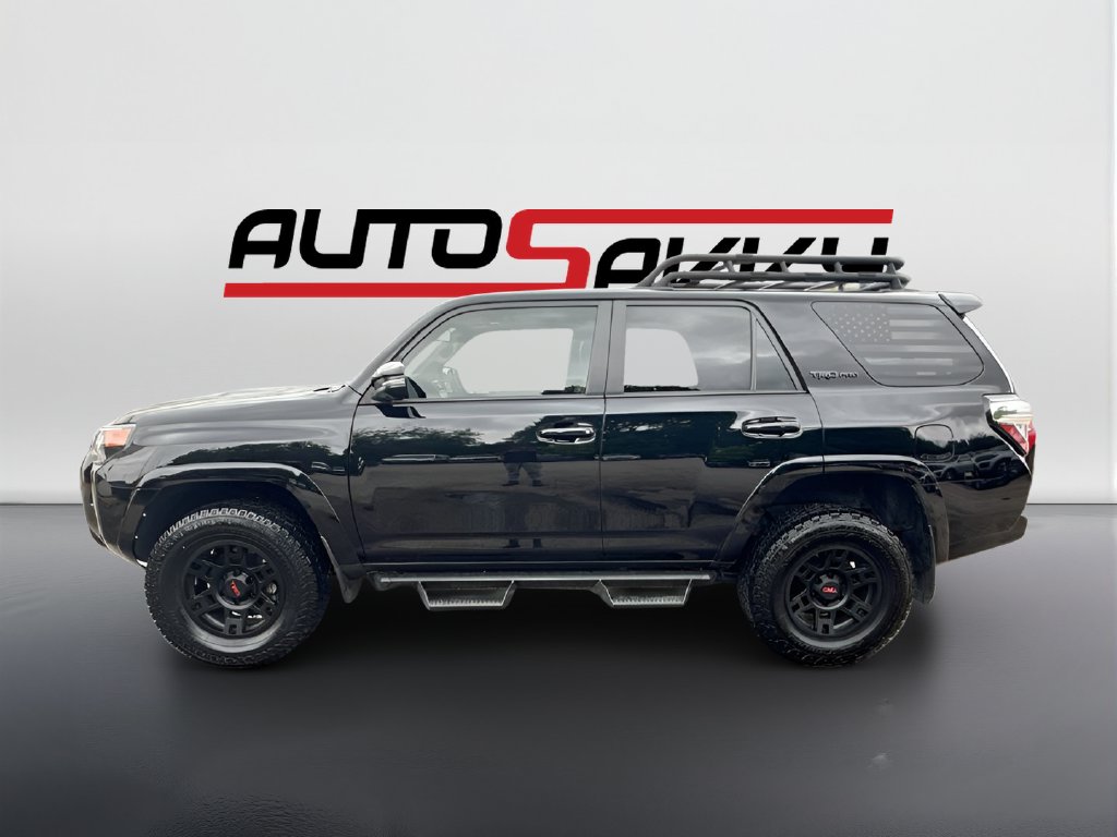 2024 Toyota 4Runner photo 4 of 34