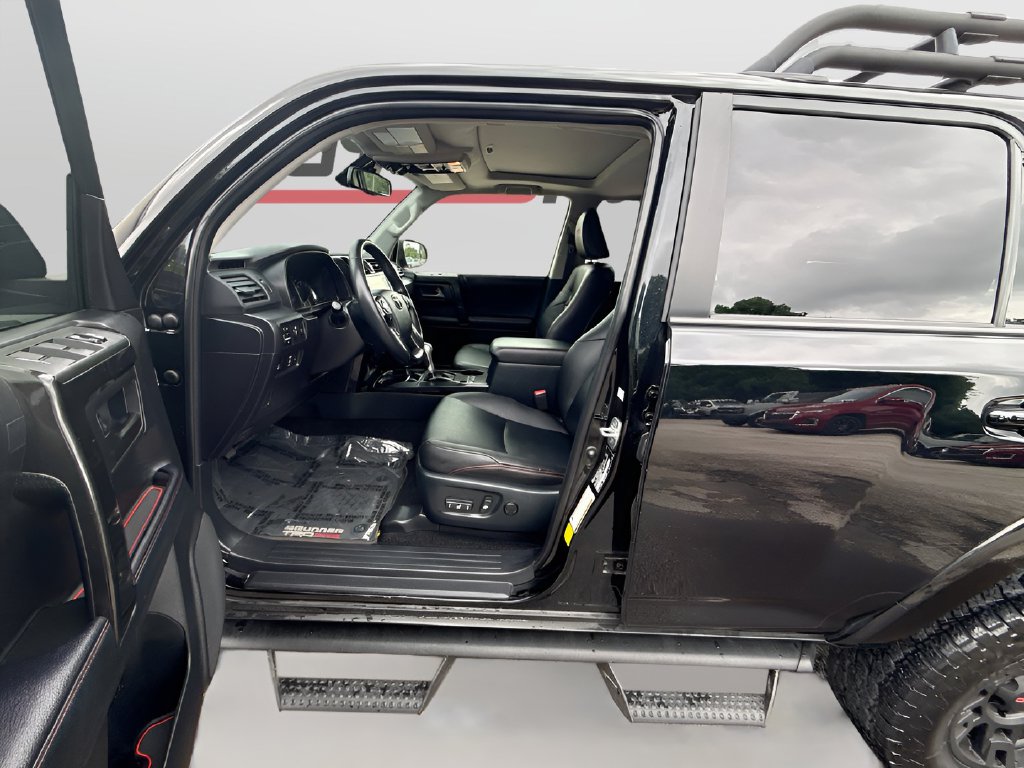 2024 Toyota 4Runner photo 22 of 34