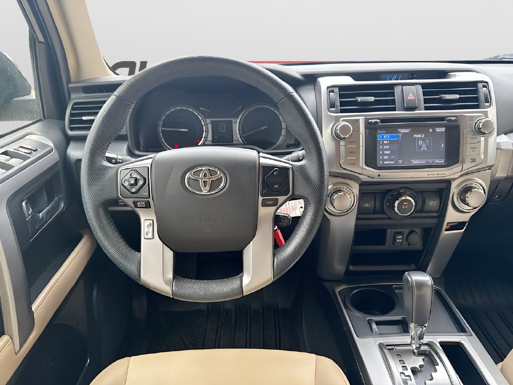 2019 Toyota 4Runner photo 22 of 32