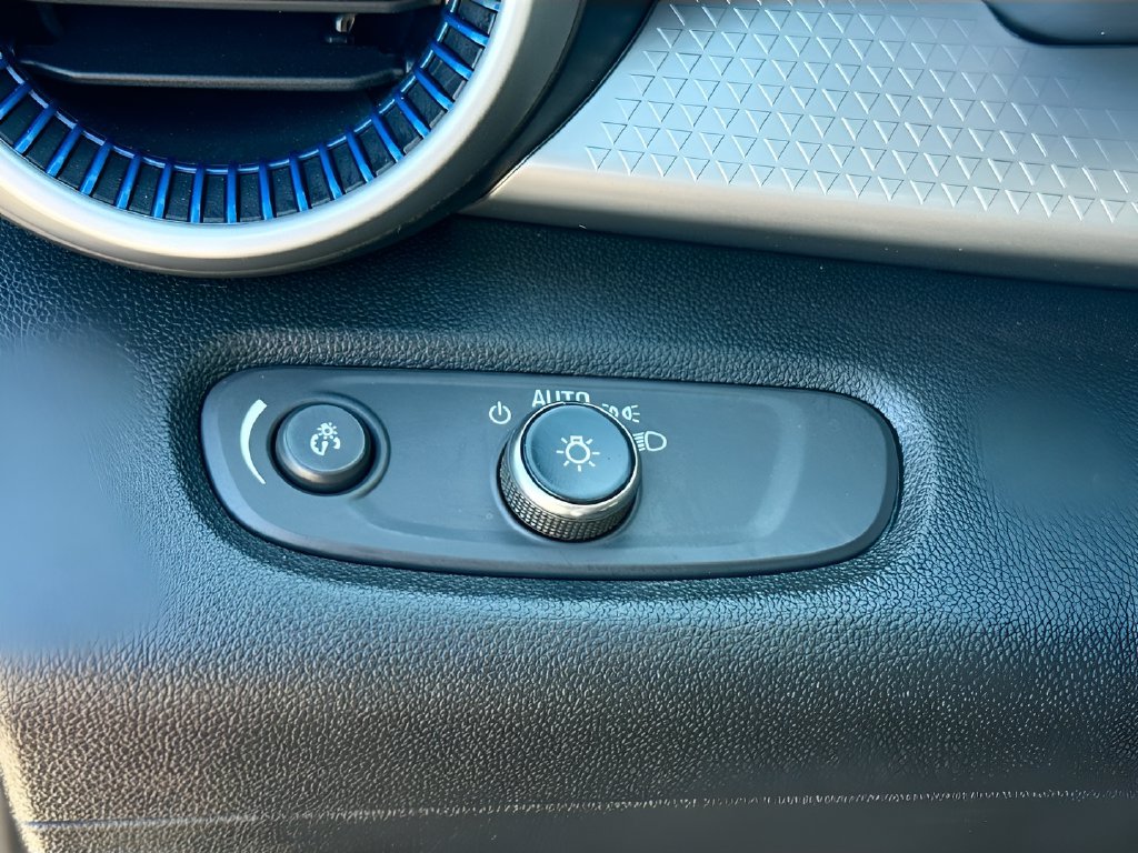 2026 Chevrolet Trax photo 10 of 29