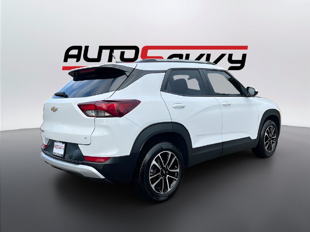 2025 Chevrolet TrailBlazer photo 7 of 30
