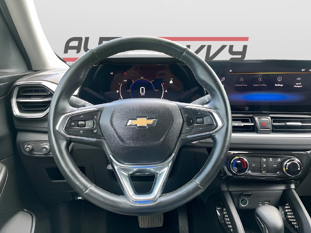 2025 Chevrolet TrailBlazer photo 11 of 30