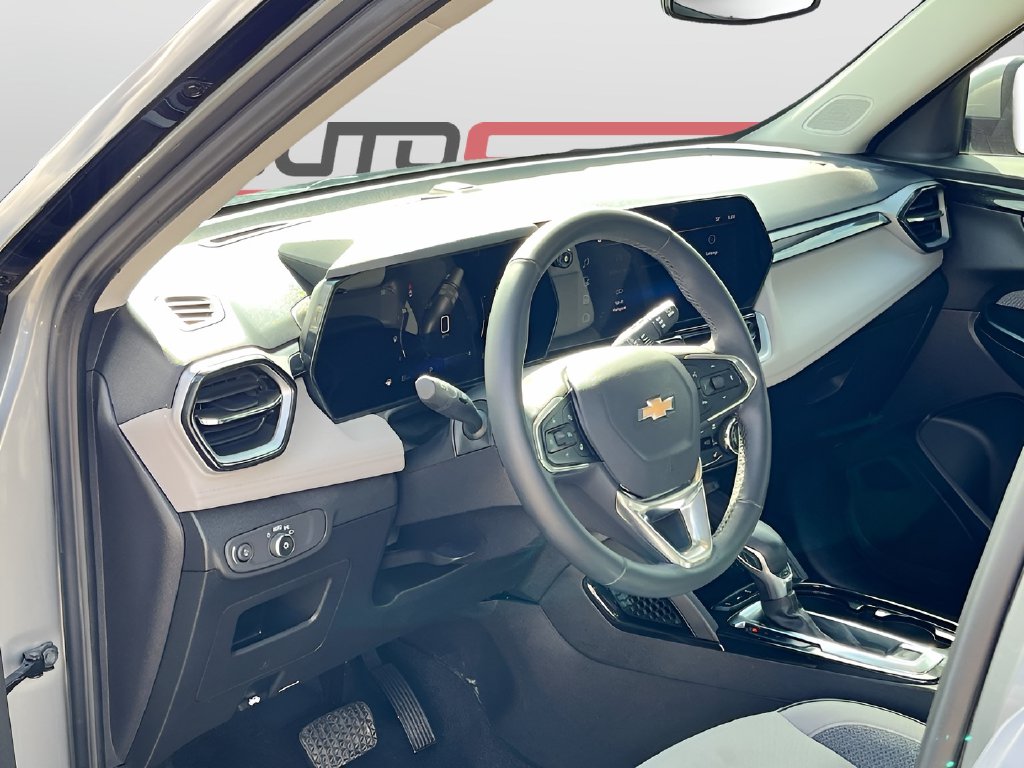 2024 Chevrolet TrailBlazer photo 9 of 30
