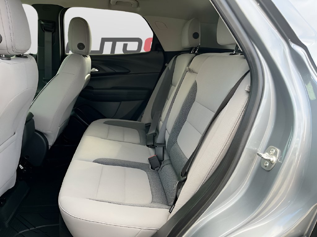2024 Chevrolet TrailBlazer photo 23 of 30