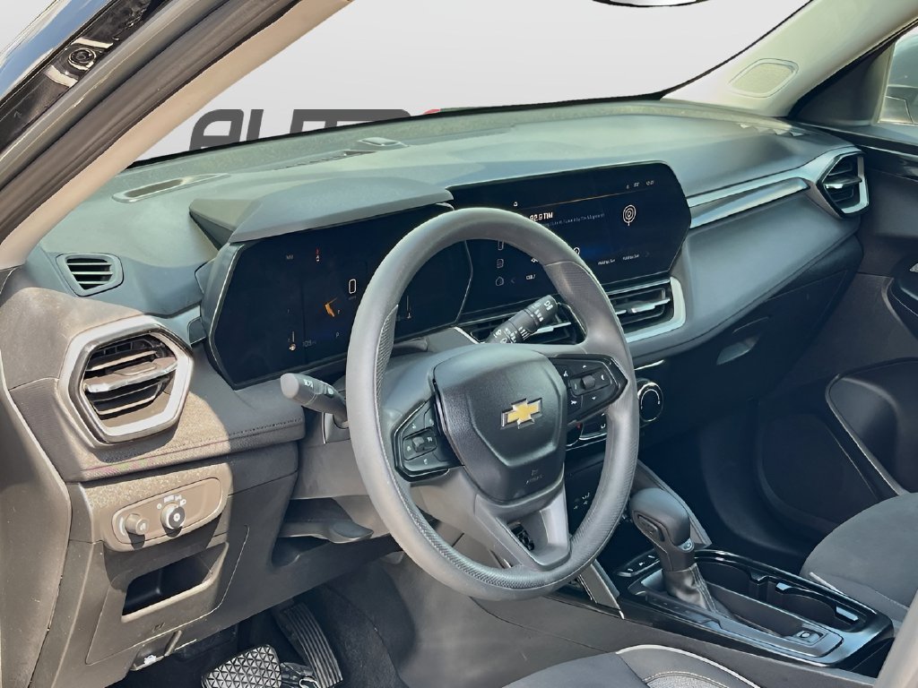 2024 Chevrolet TrailBlazer photo 9 of 30
