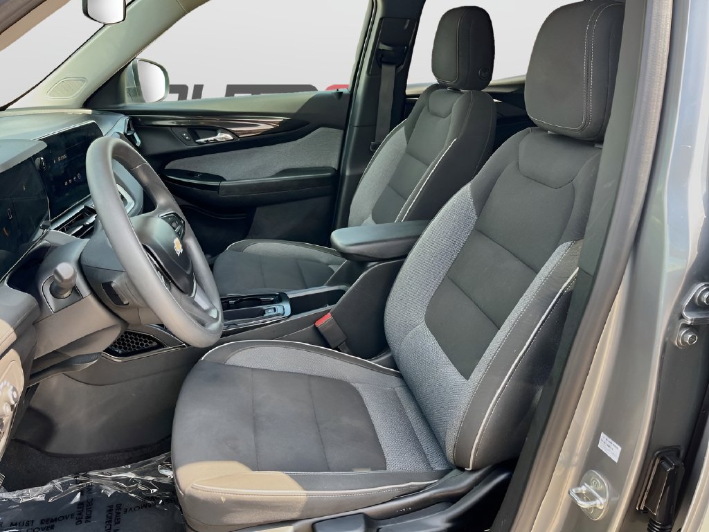 2024 Chevrolet TrailBlazer photo 19 of 30