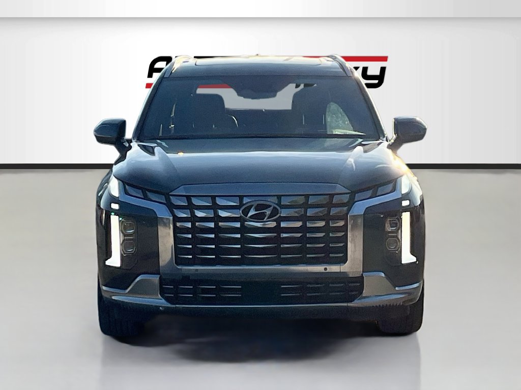 2023 Hyundai Palisade photo 2 of 35