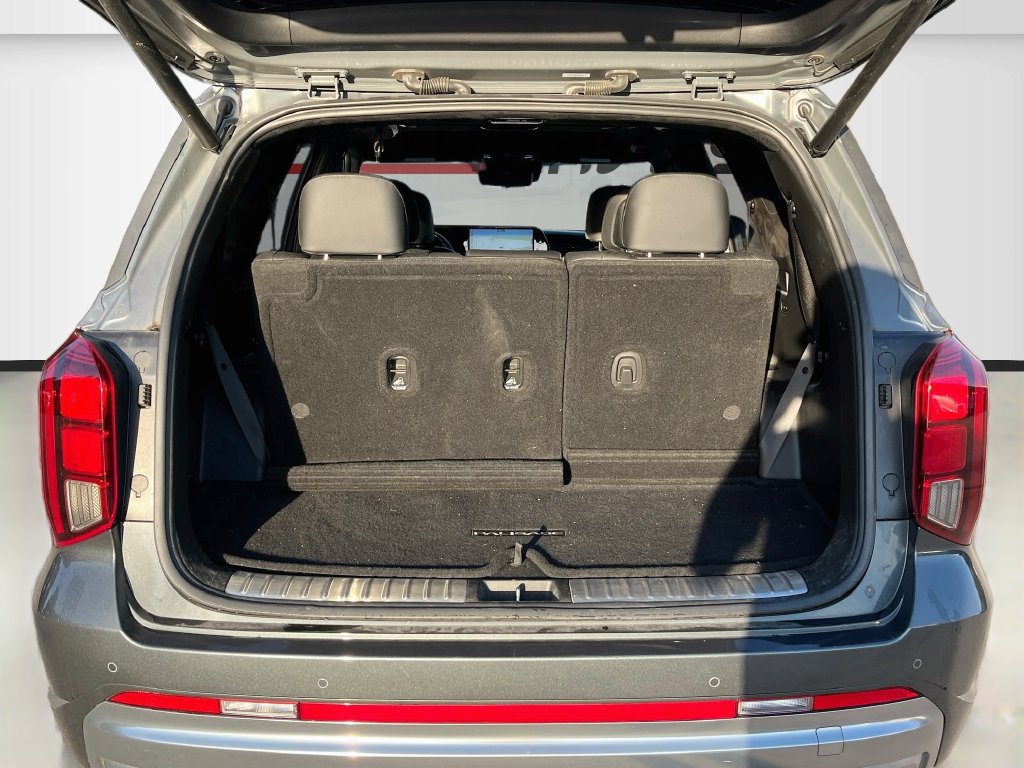 2023 Hyundai Palisade photo 28 of 35
