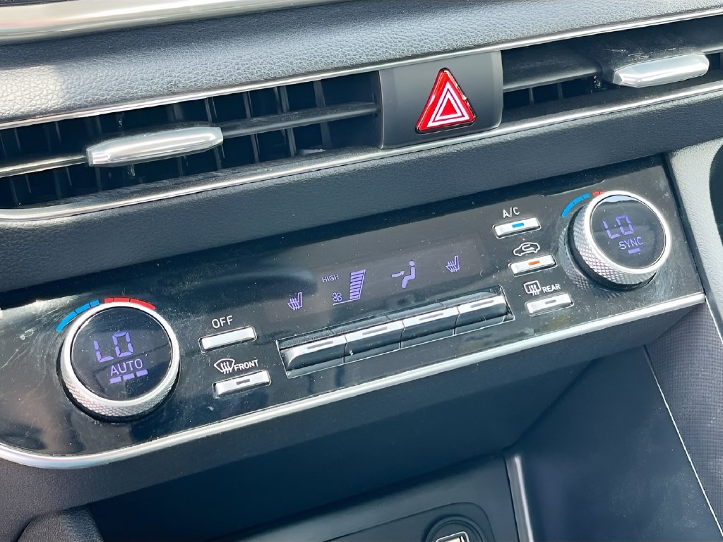 2023 Hyundai Sonata photo 16 of 31