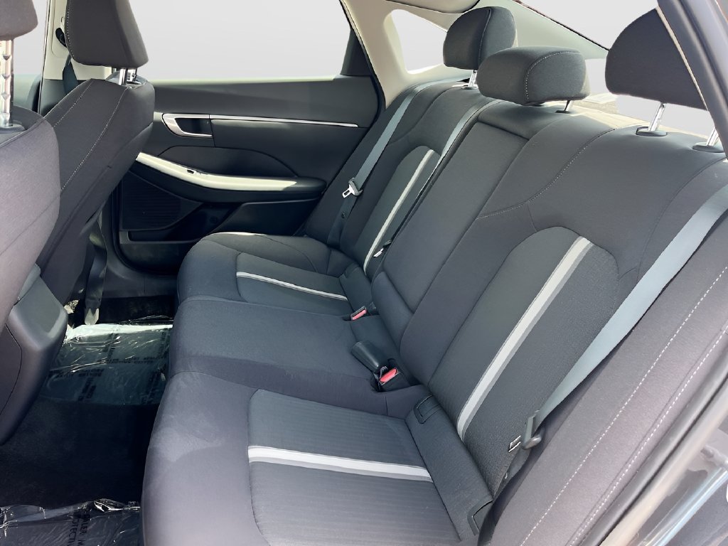 2023 Hyundai Sonata photo 24 of 31