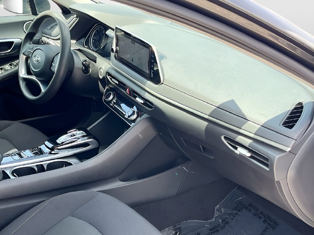 2023 Hyundai Sonata photo 28 of 31