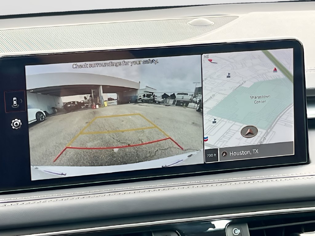 2022 Genesis G70 photo 14 of 32