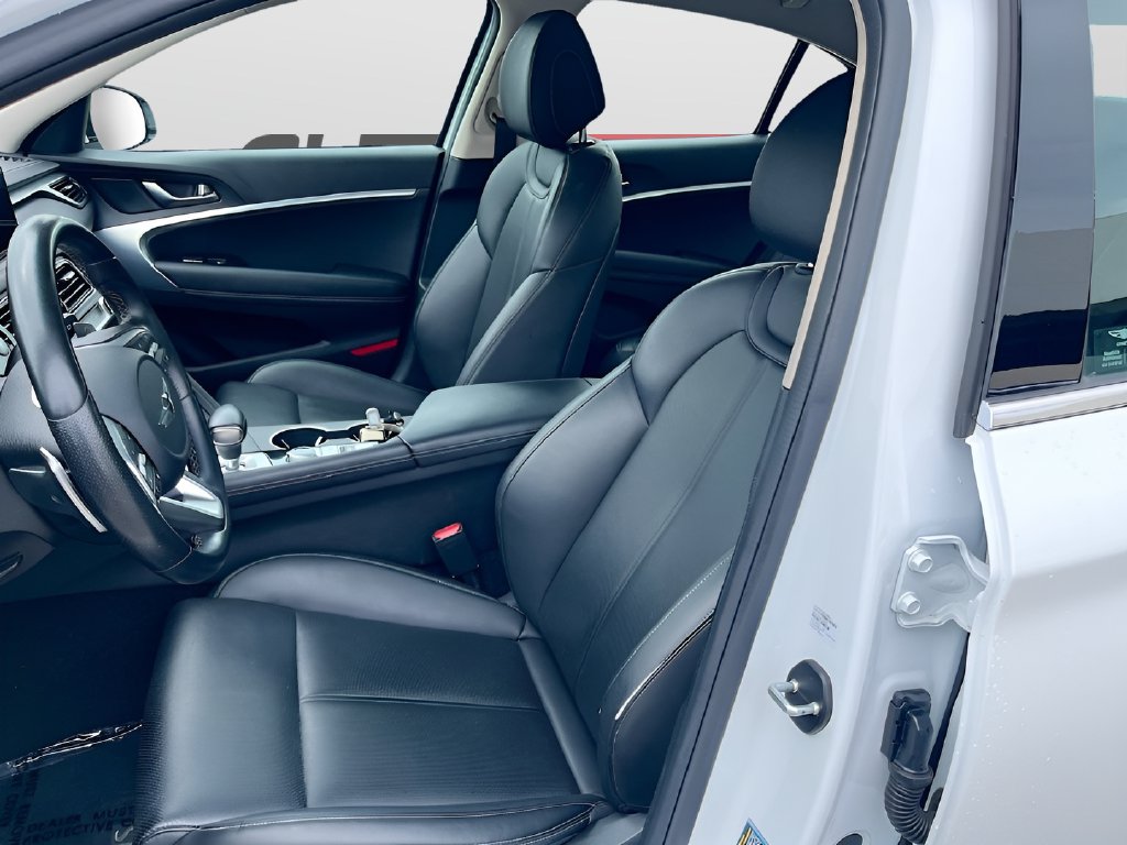 2022 Genesis G70 photo 21 of 32