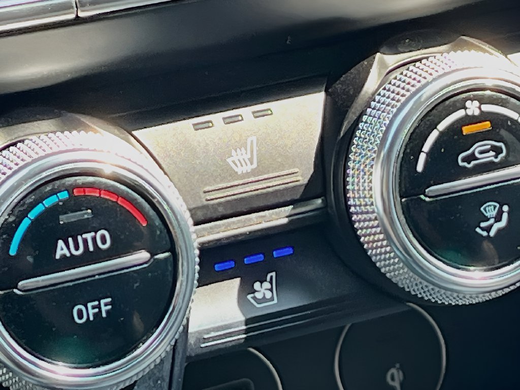 2023 Genesis G70 photo 21 of 34