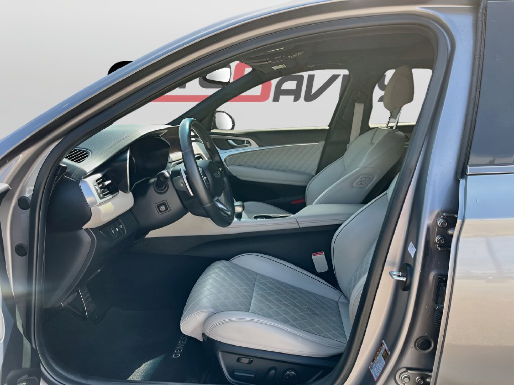 2023 Genesis G70 photo 22 of 34