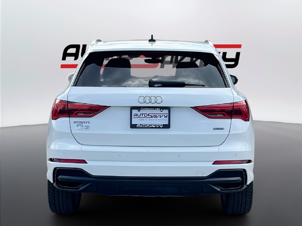 2022 Audi Q3 photo 6 of 33