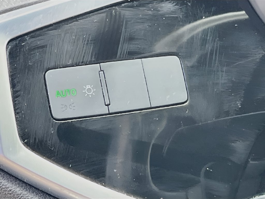2022 Audi Q3 photo 10 of 33