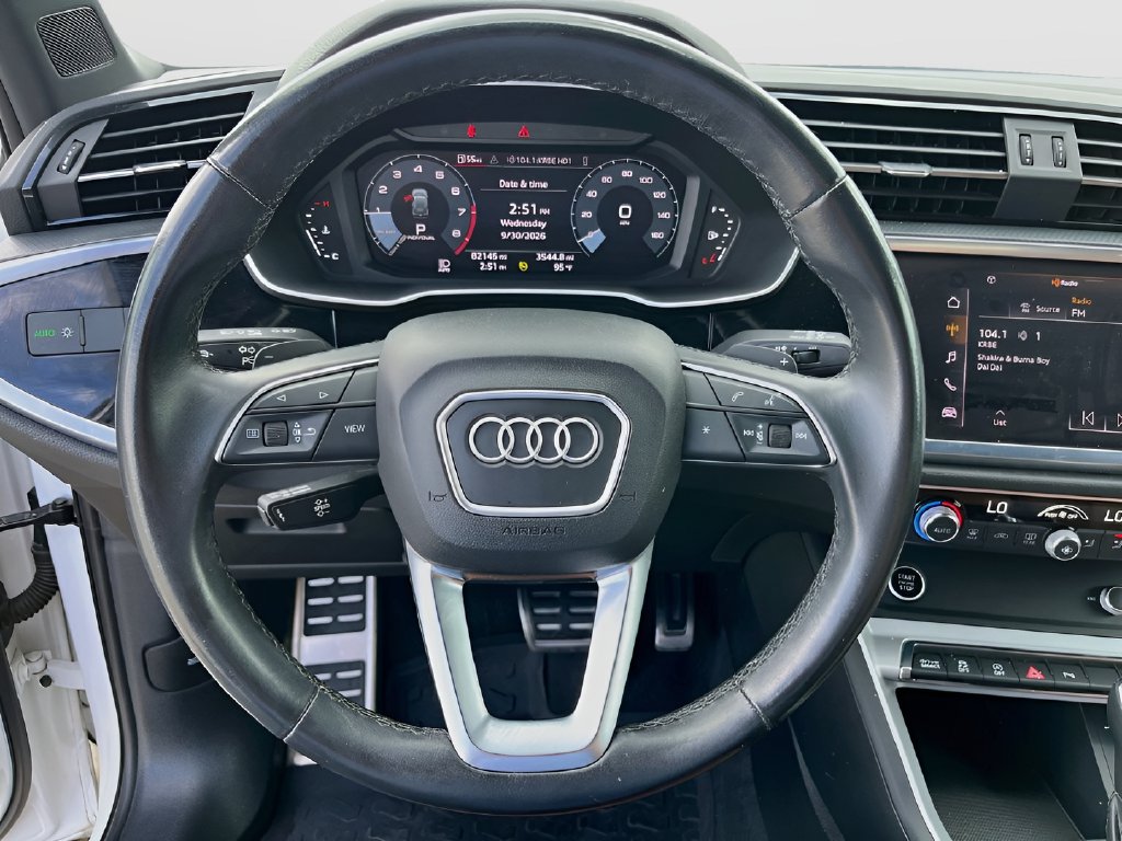 2022 Audi Q3 photo 11 of 33