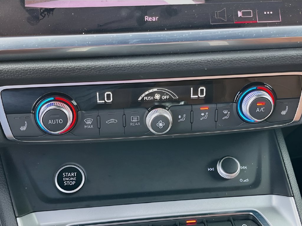 2022 Audi Q3 photo 15 of 33