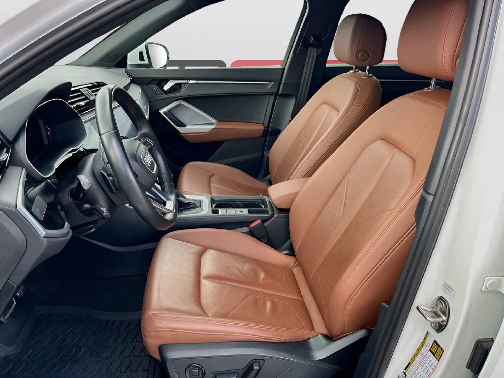 2022 Audi Q3 photo 20 of 33