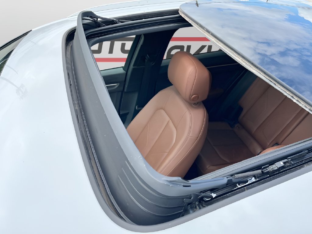 2022 Audi Q3 photo 21 of 33